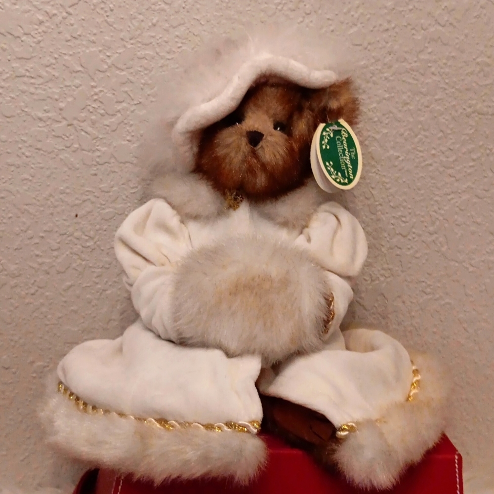 The Bearington Collection-Victoria